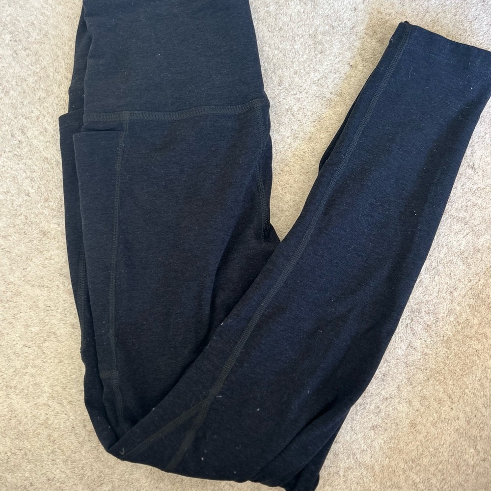 Black Beyond Yoga Athletic Leggings